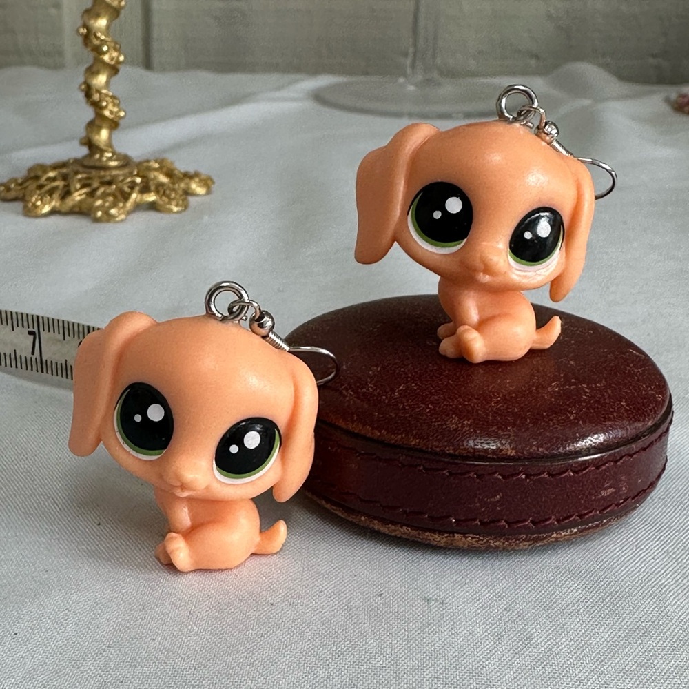 Littlest Pet Shop beagle earrings